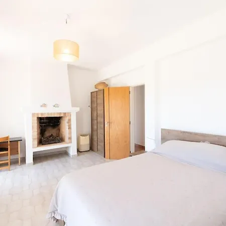 Entire In Da Luz Villa